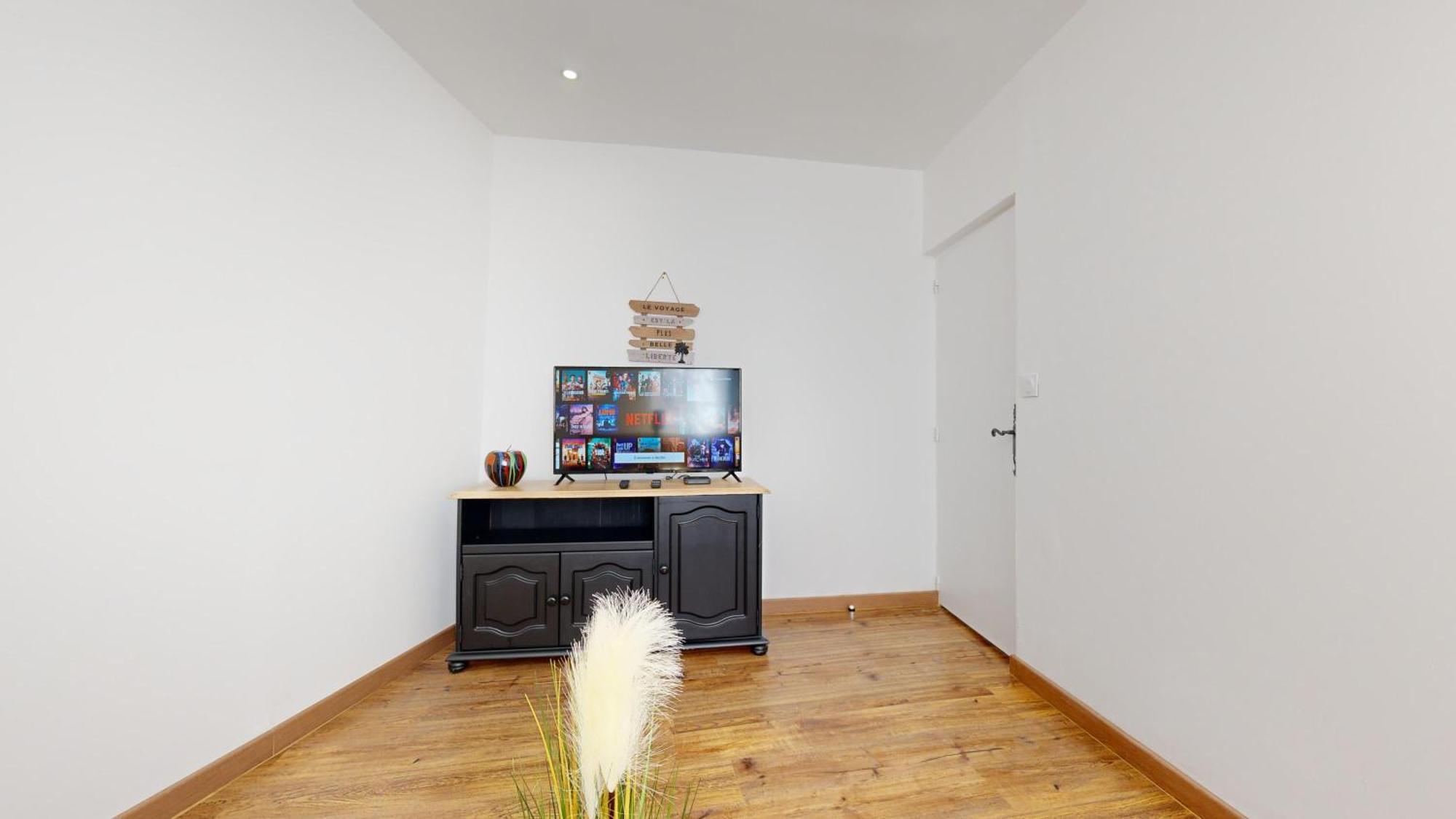 Appartement Standing 2 Tulle Zewnętrze zdjęcie